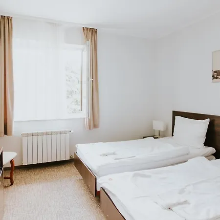 Dworek Pani Walewska 3* Gdańsk