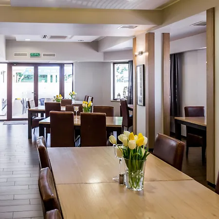 Dworek Pani Walewska Värdshus 3*