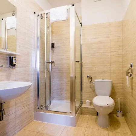 Dworek Pani Walewska 3*