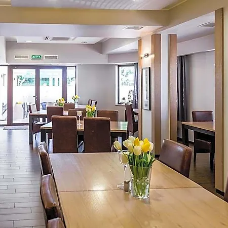 Dworek Pani Walewska Inn 3*